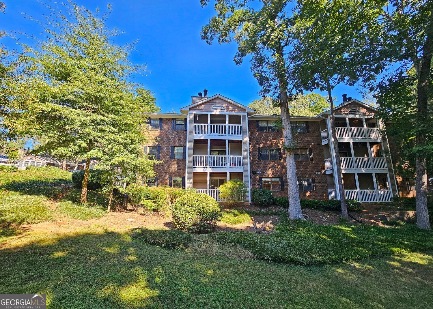 306 Barrington Hills Drive Property Photo 30