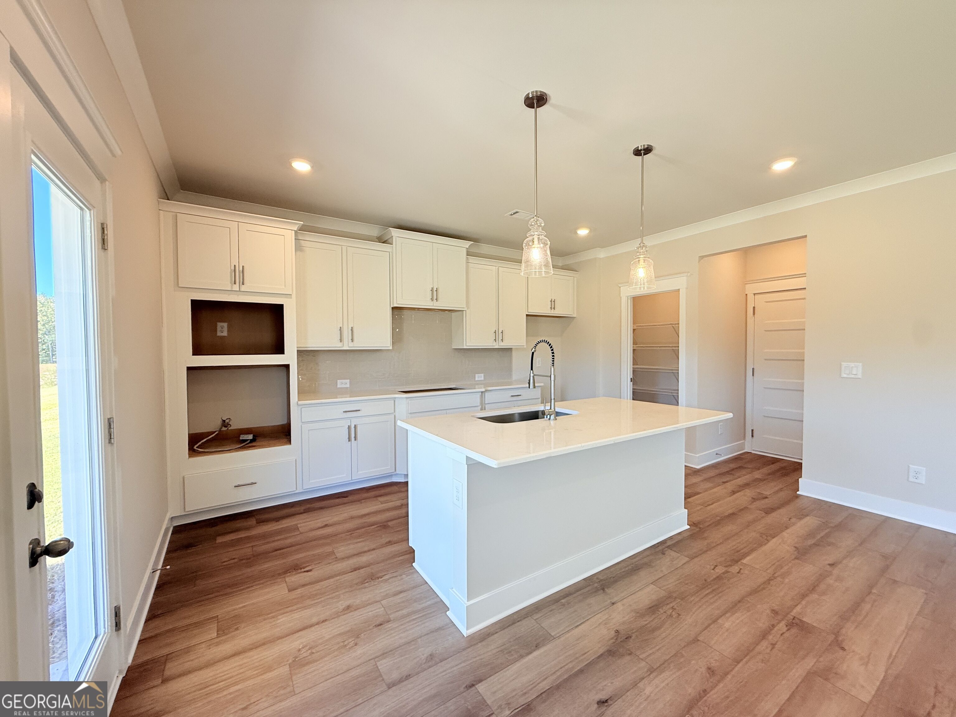 5287 Baymont Drive Property Photo 12