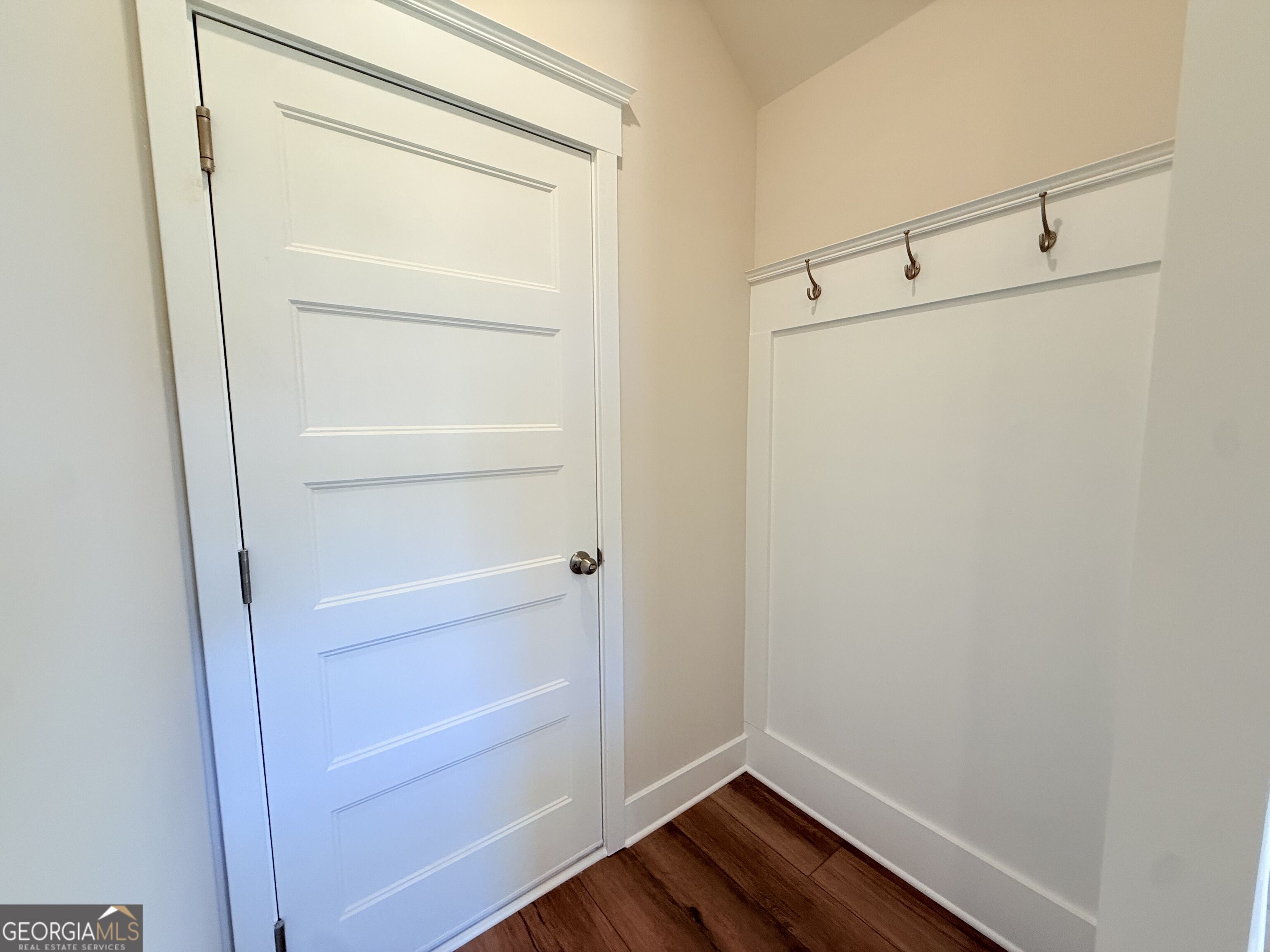 5287 Baymont Drive Property Photo 14