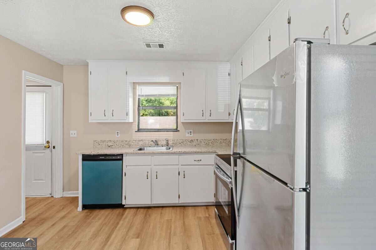217 Tanglewood Drive # A Property Photo 7