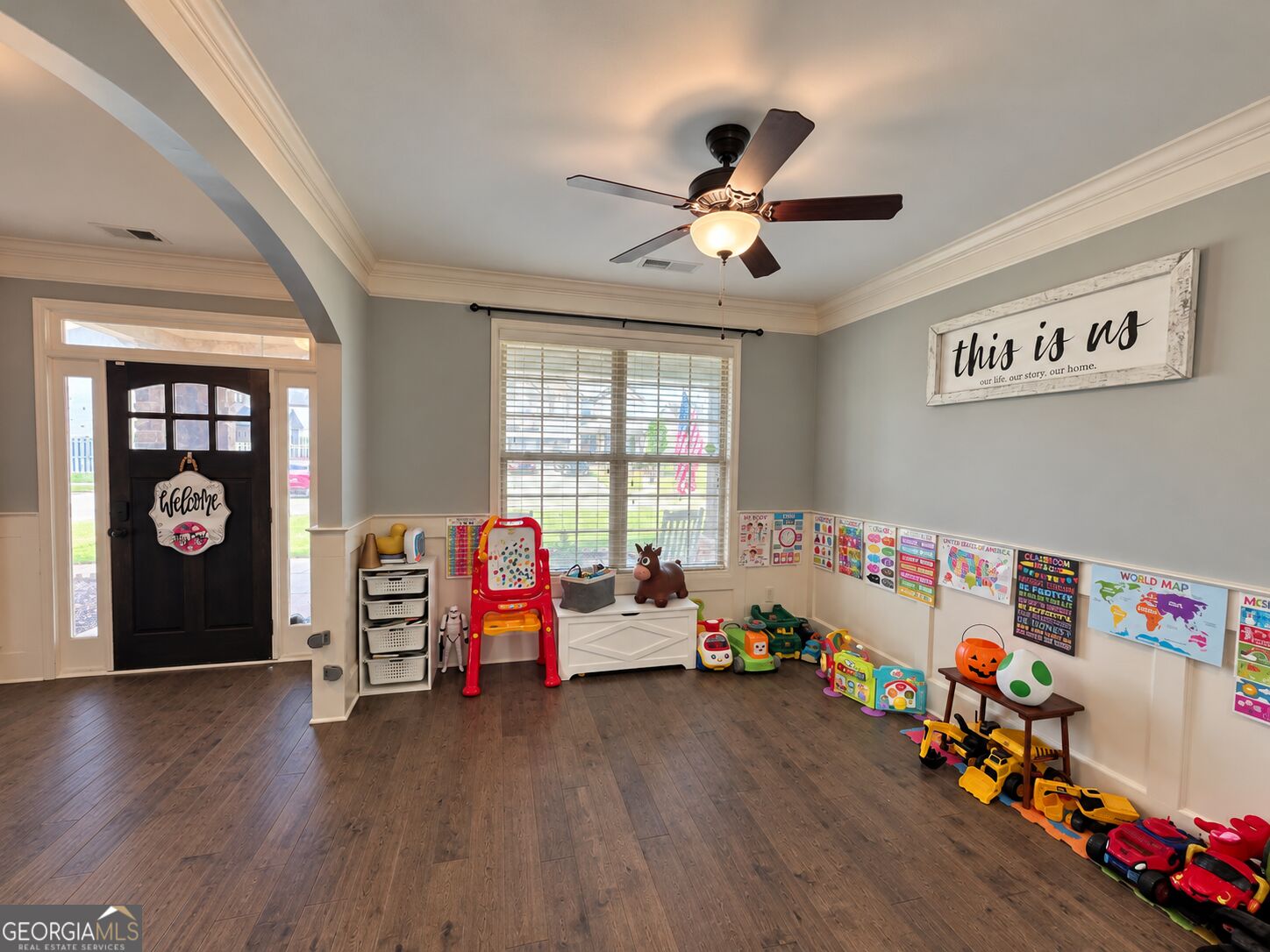 424 Post Oak Way Property Photo 4