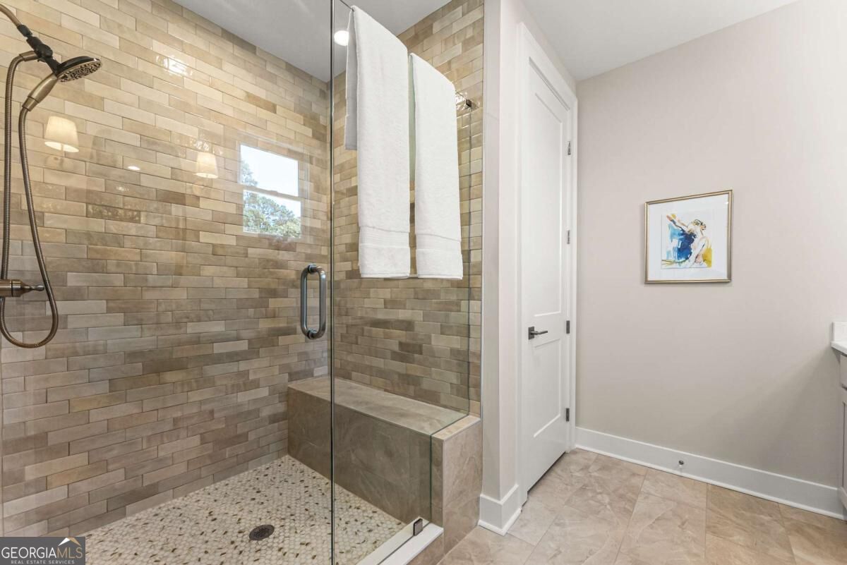 1057 Riverside Drive Property Photo 24