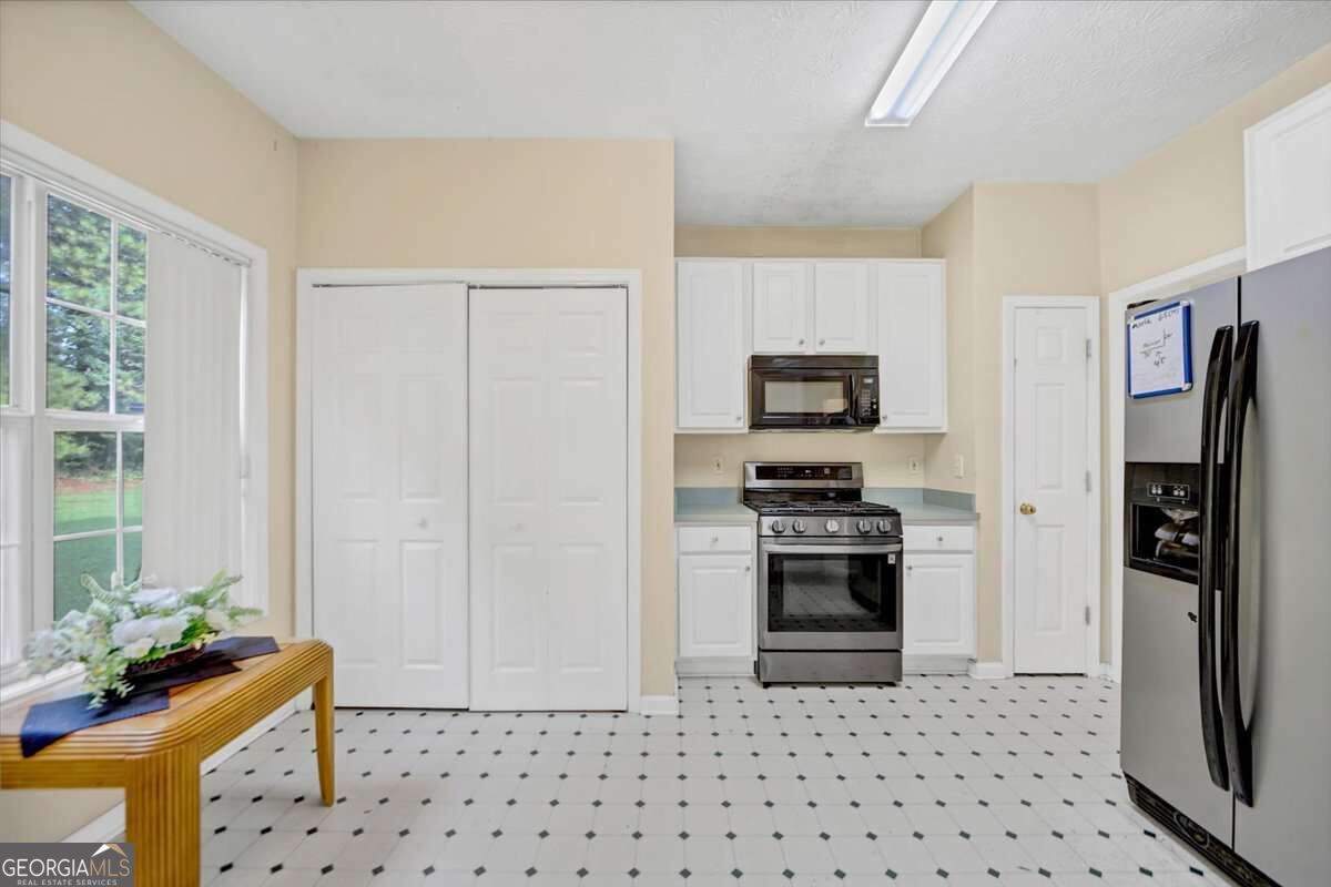 141 Derby Drive Property Photo 15