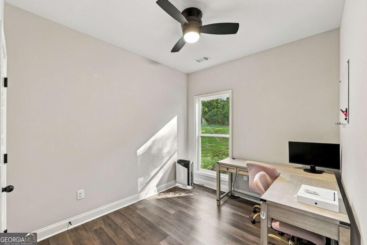122 Jones Court Property Photo 24