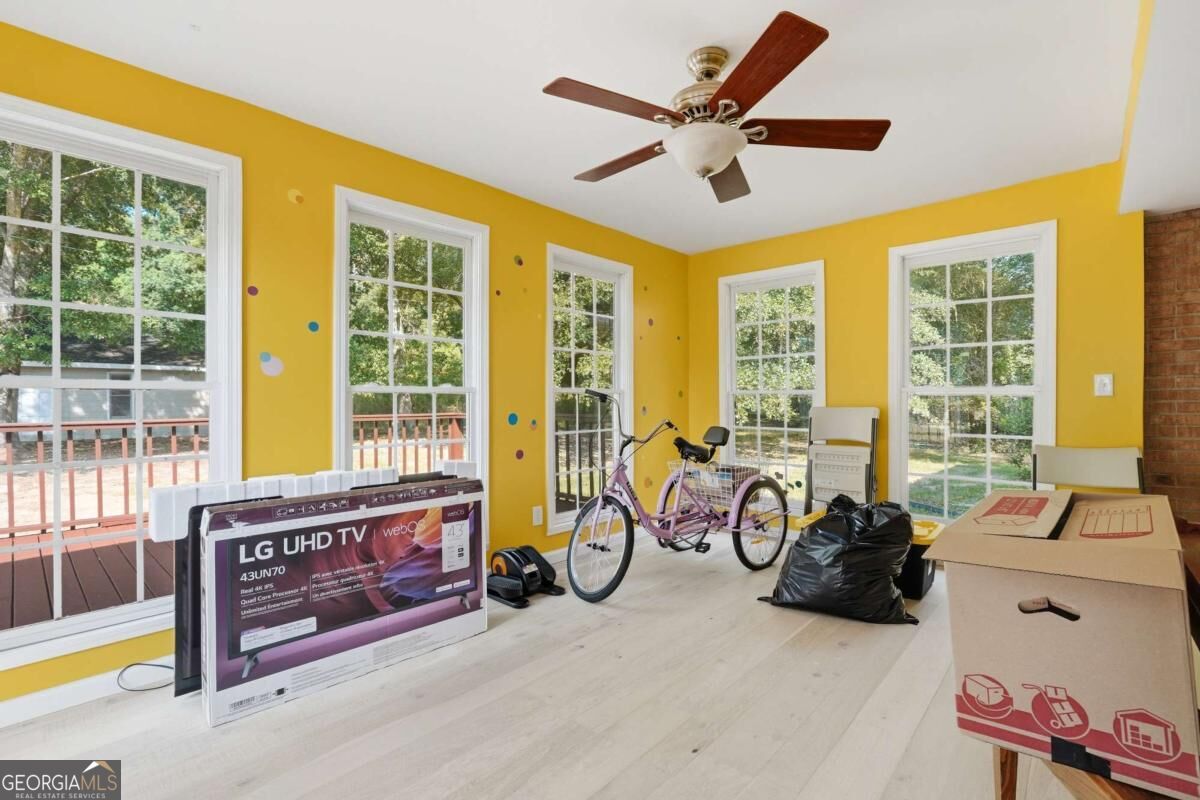 6828 Rockland Road Property Photo 30