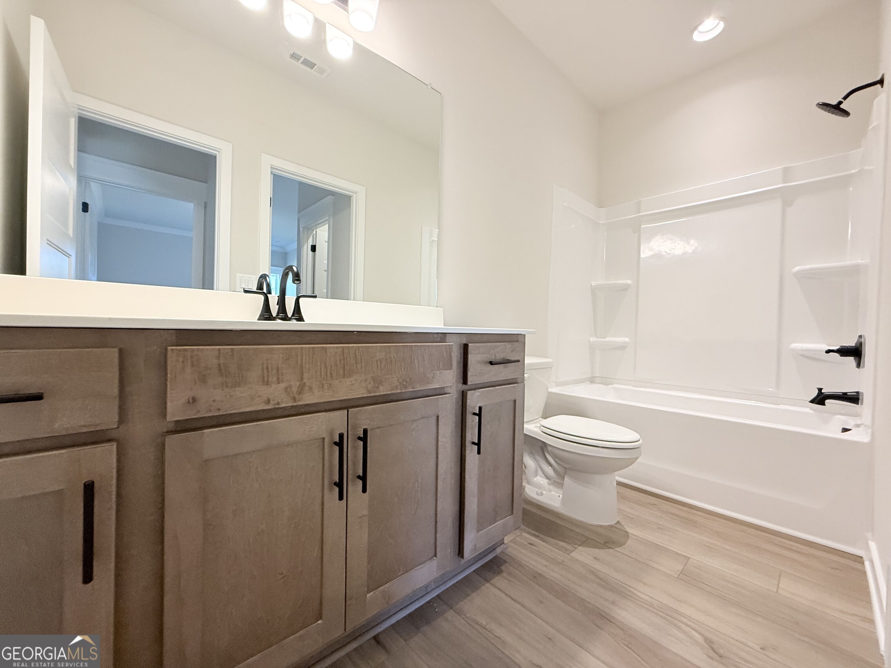5267 Baymont Drive Property Photo 24