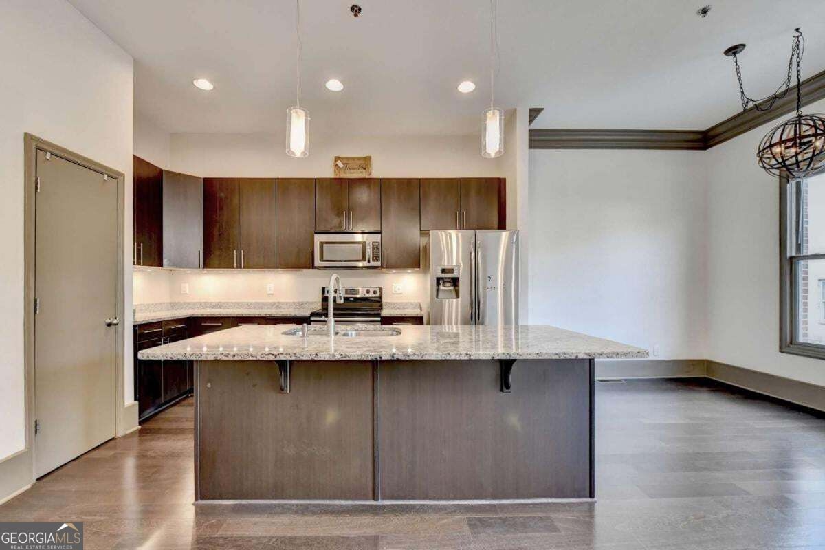 745 Ne Fountainhead Lane Ne # 130 Property Photo 30