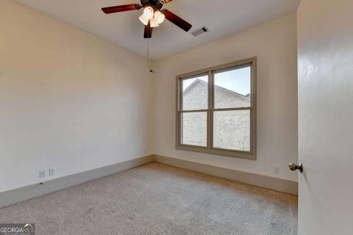 745 Ne Fountainhead Lane Ne # 130 Property Photo 66