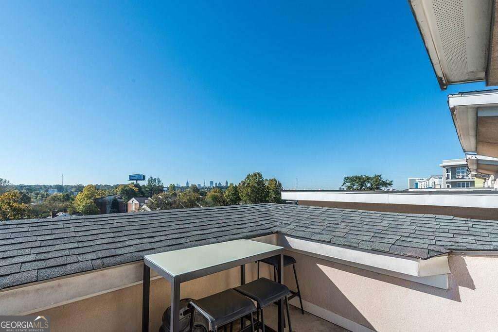 745 Ne Fountainhead Lane Ne # 130 Property Photo 71