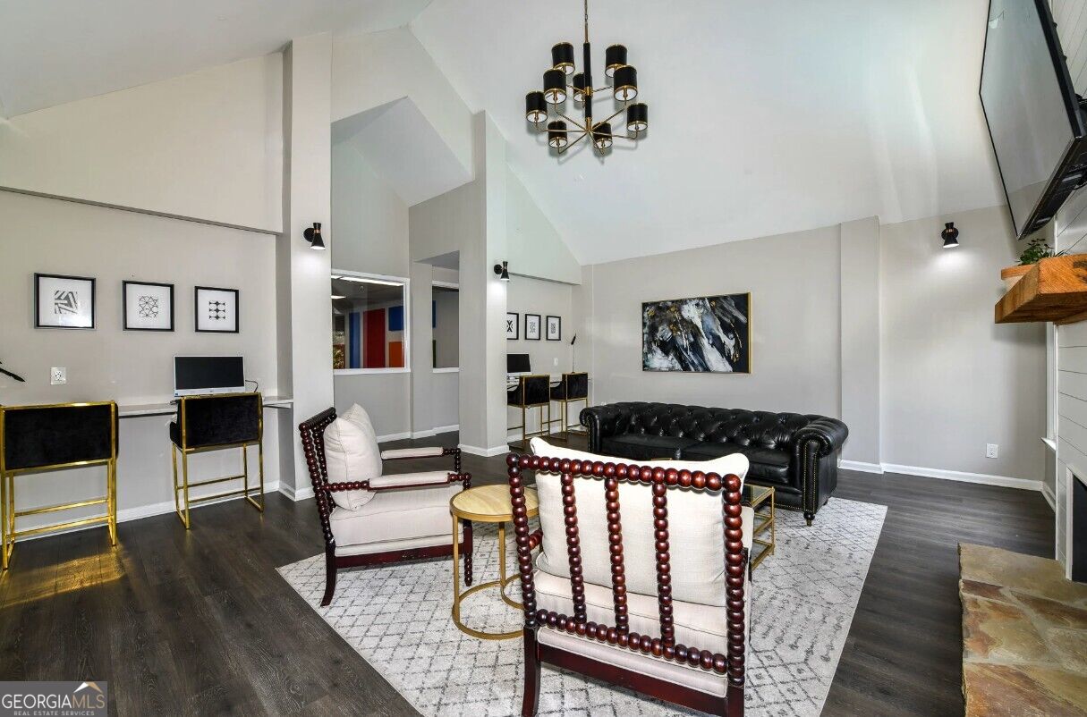 670 Thornton Road # 505 Property Photo 16