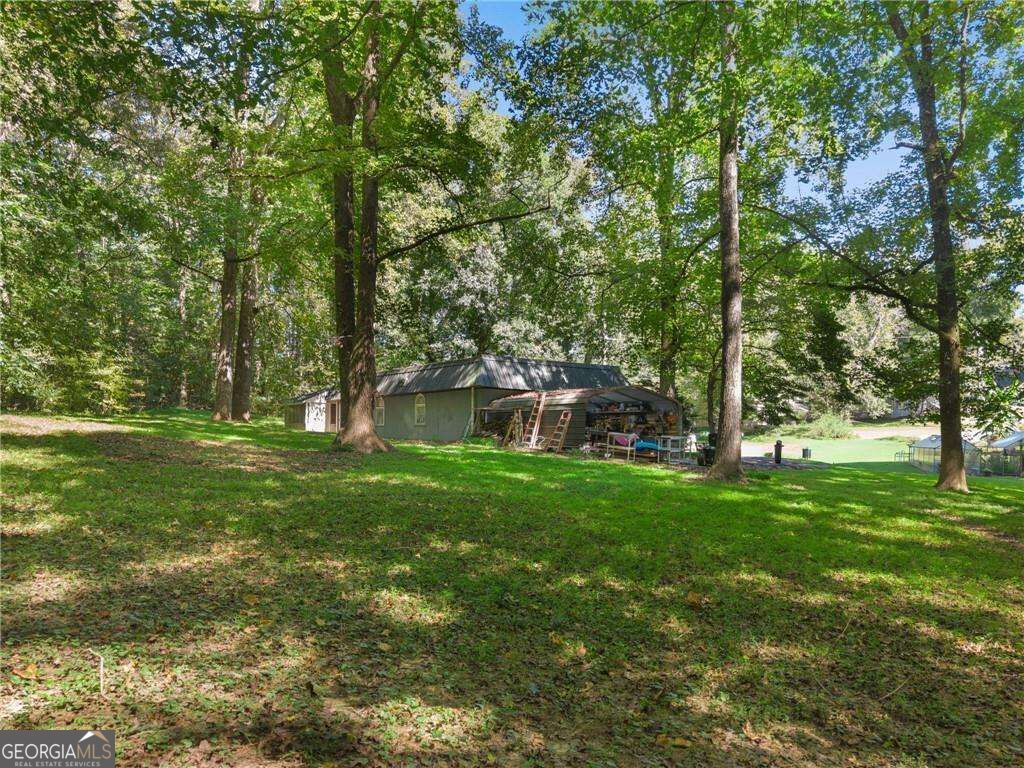 4343 Hamill Court Property Photo 4