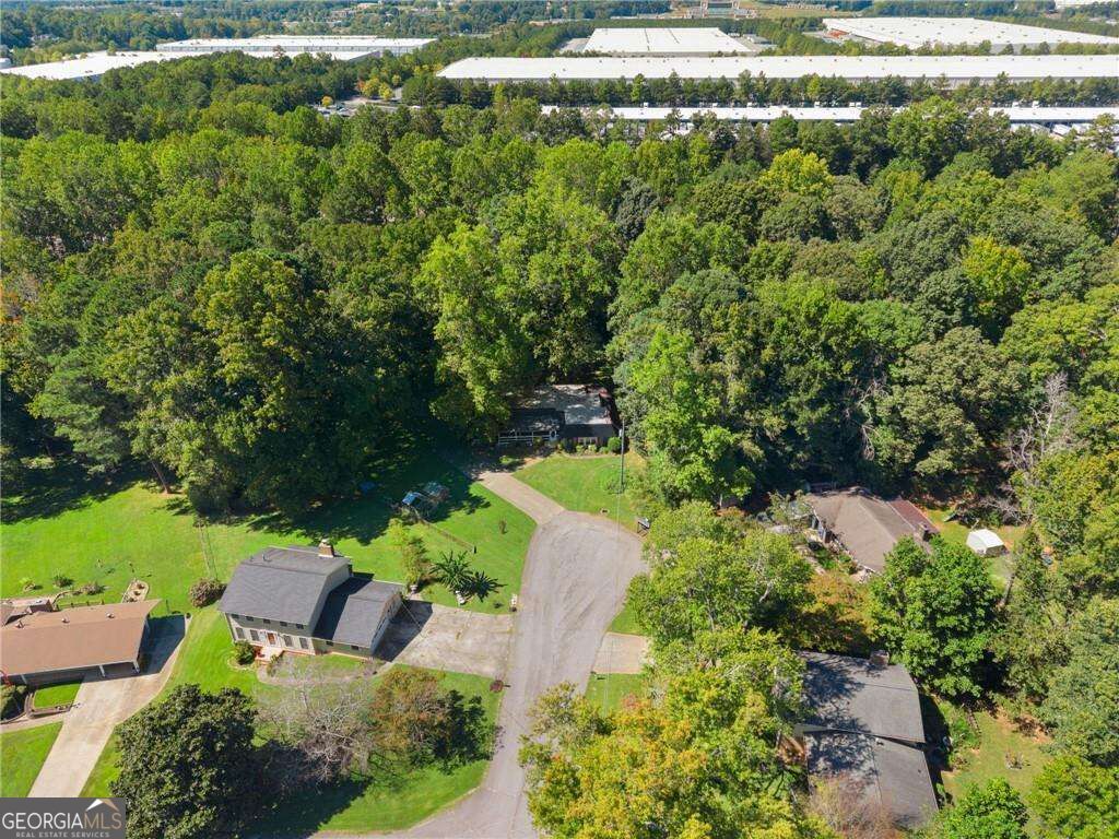 4343 Hamill Court Property Photo 10