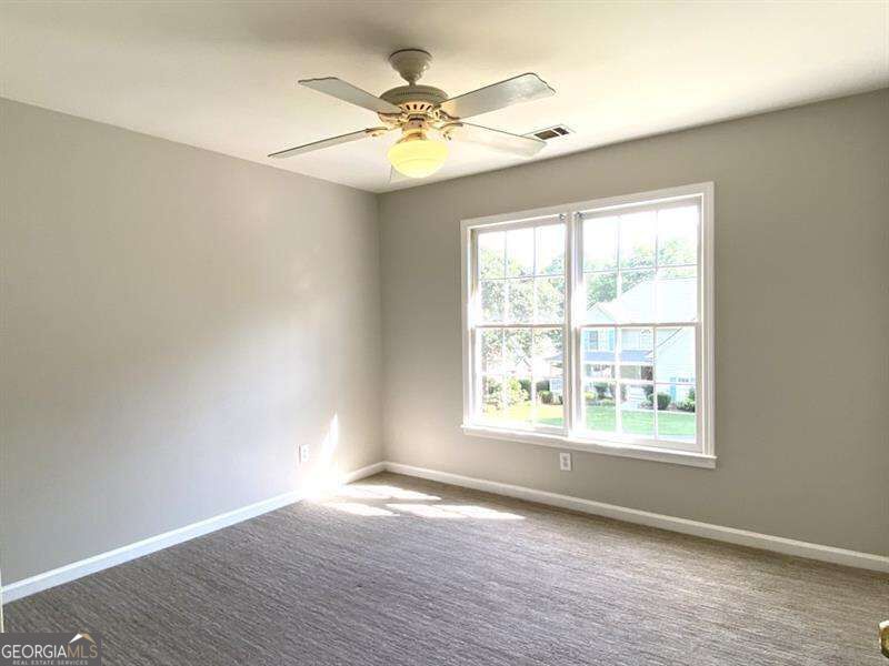 612 Braidwood Drive Nw Property Photo 21