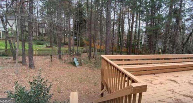 612 Braidwood Drive Nw Property Photo 28