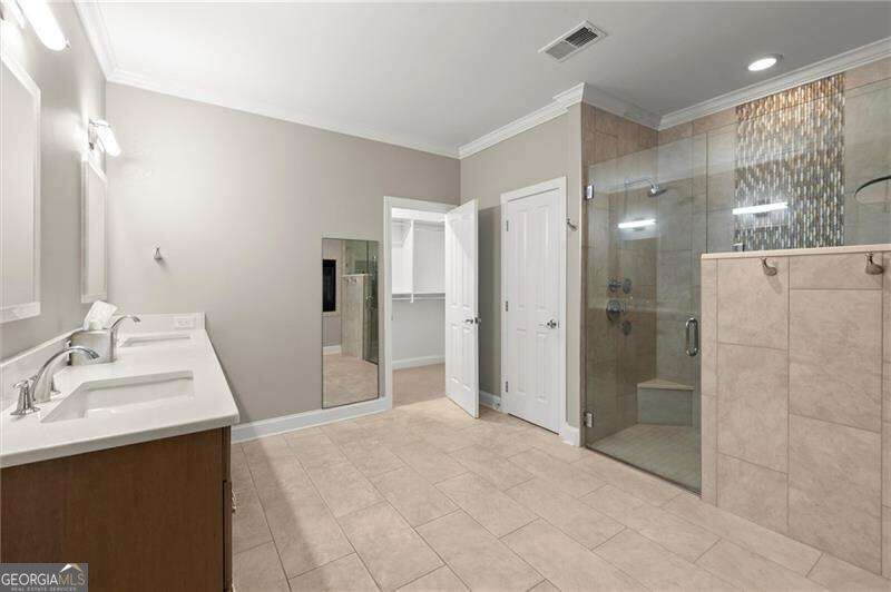 9000 Lexington Drive Property Photo 6