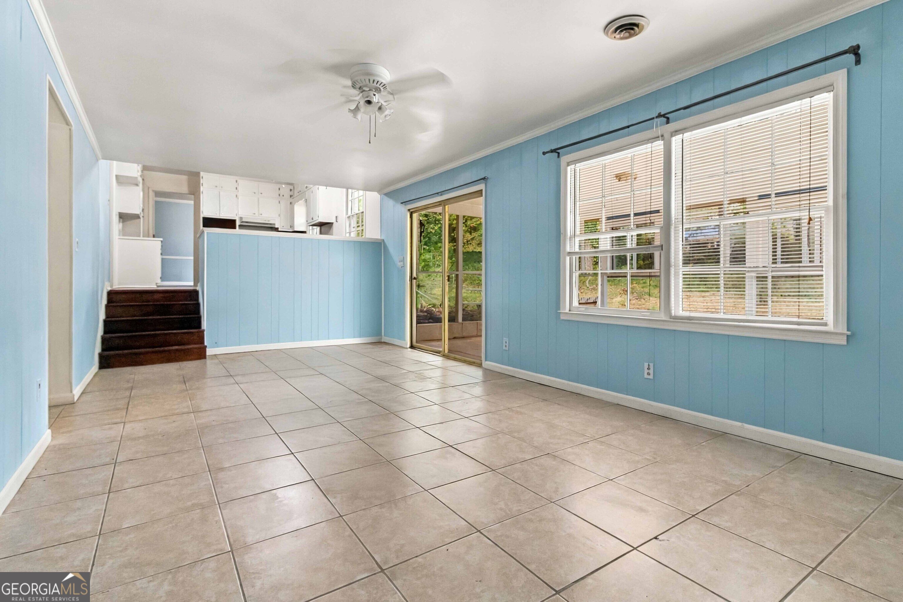 4258 Executive Drive Property Photo 10