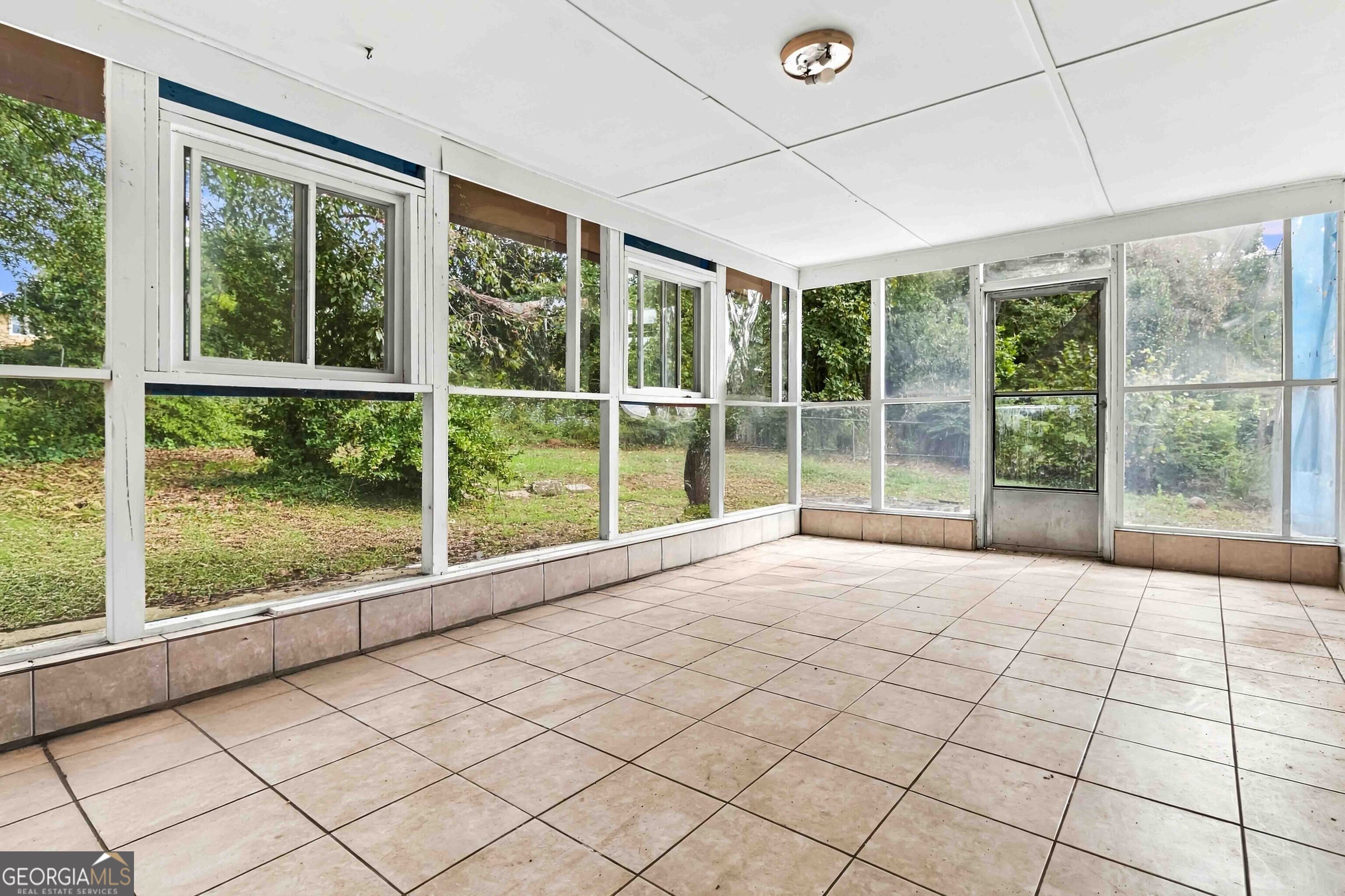4258 Executive Drive Property Photo 27