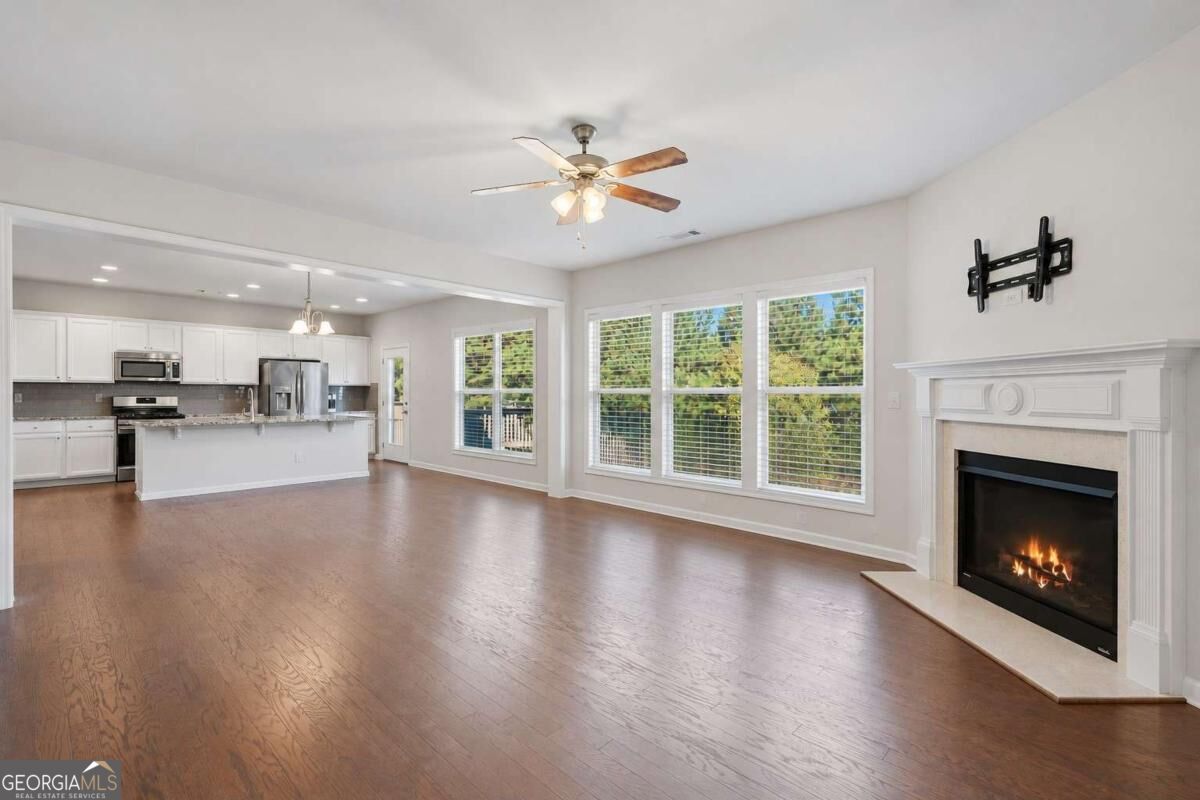 4125 Spring Ridge Drive Property Photo 7