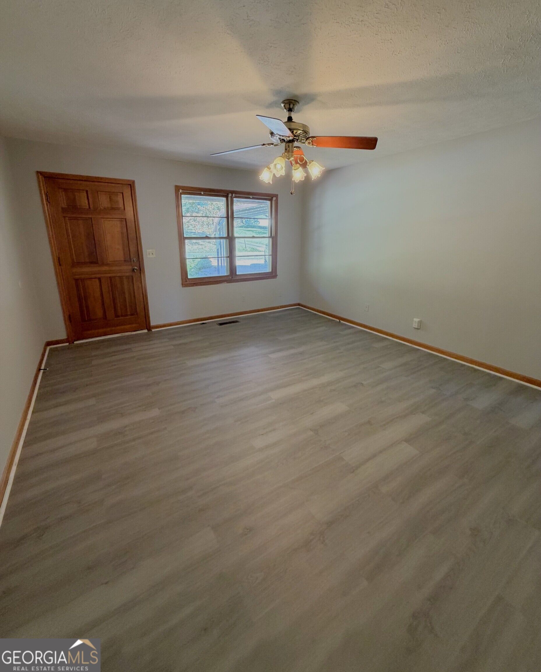 110 Bryan Street # A Property Photo 2
