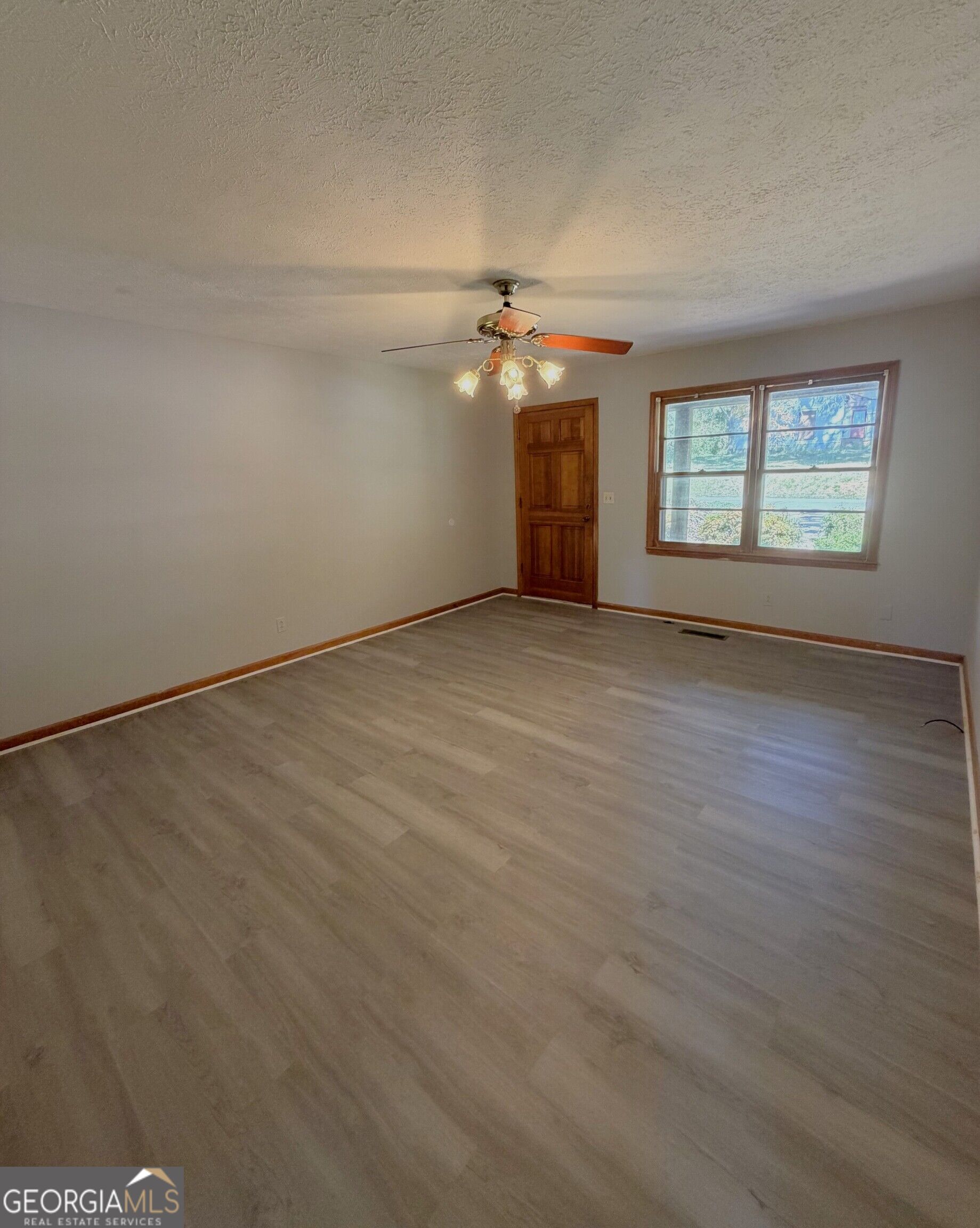 110 Bryan Street # A Property Photo 3
