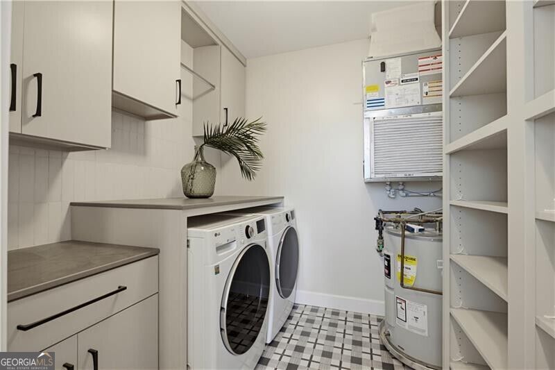 905 Juniper Street Ne # 812 Property Photo 20