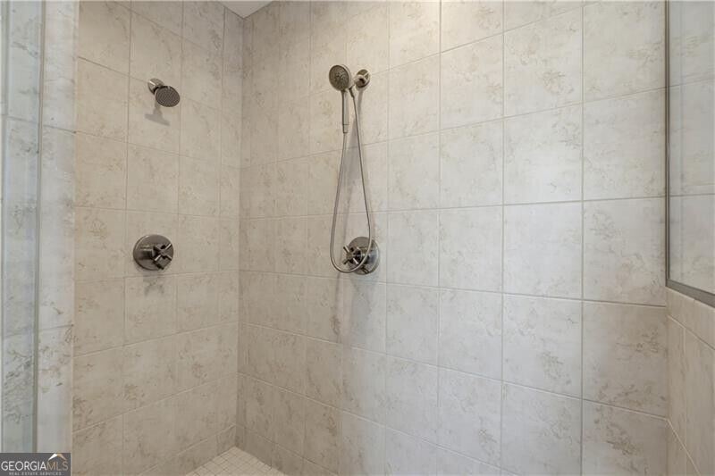 905 Juniper Street Ne # 812 Property Photo 27