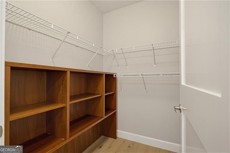905 Juniper Street Ne # 812 Property Photo 31