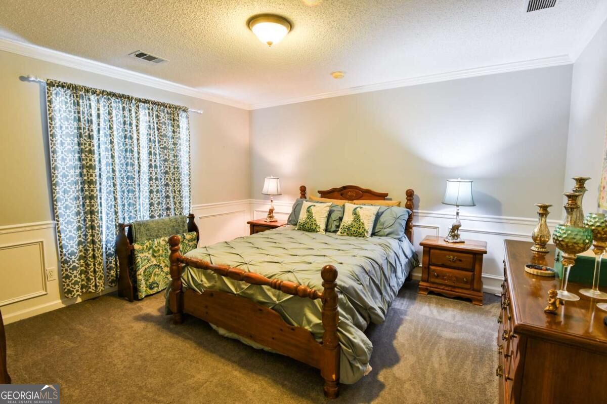 385 Glynnshire Court Property Photo 25