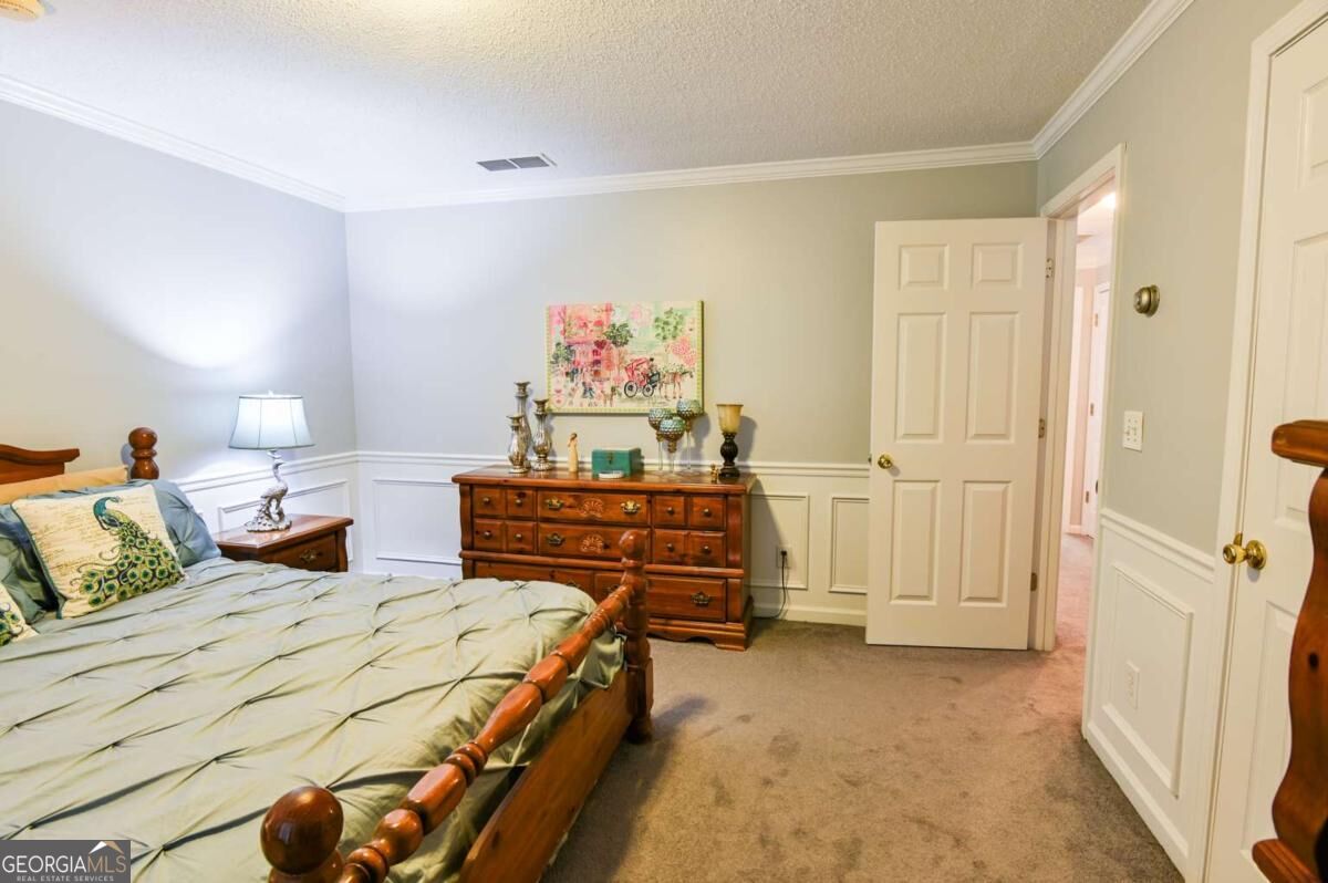 385 Glynnshire Court Property Photo 26