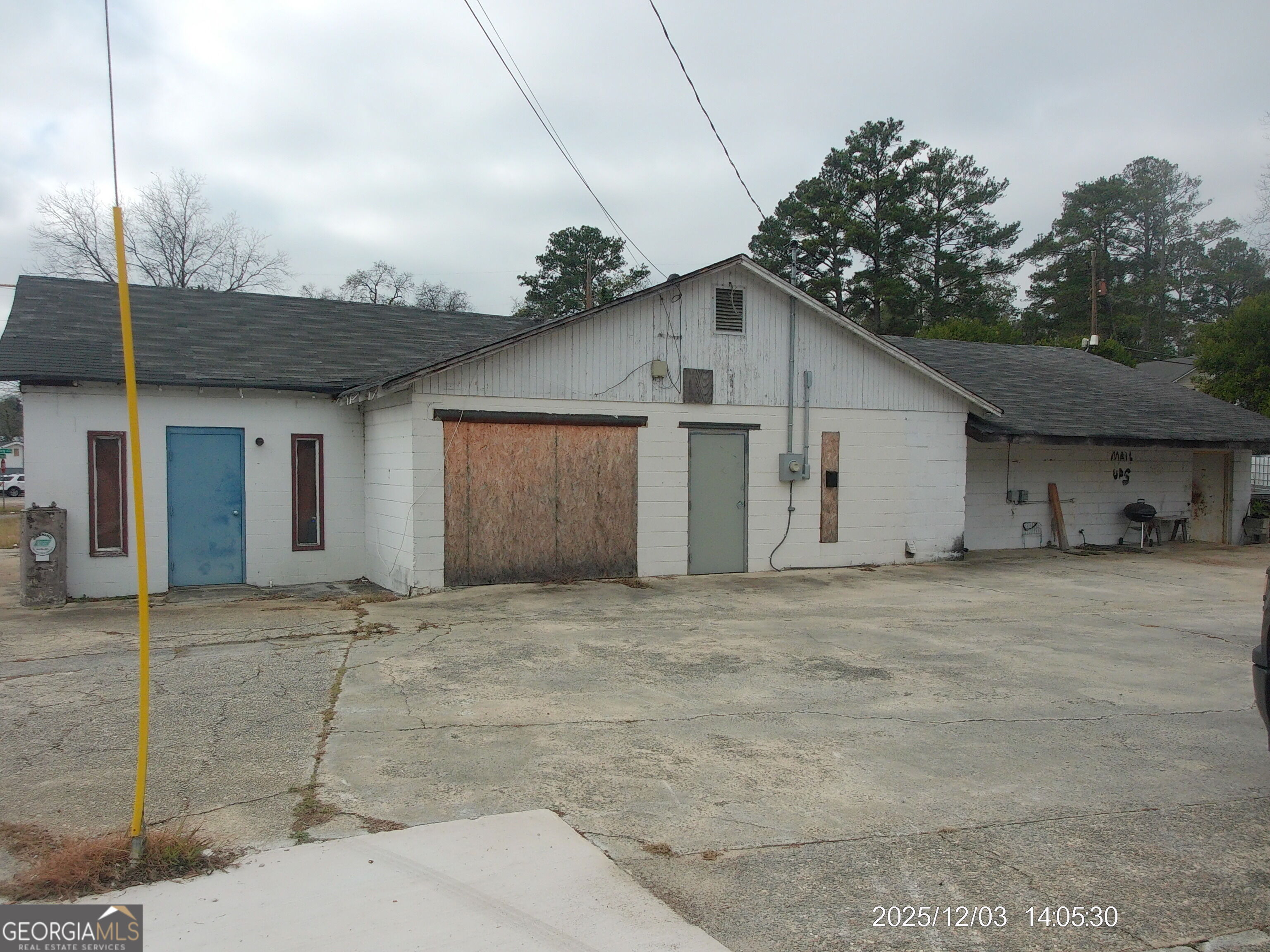 3017 Columbus Road Property Photo 1