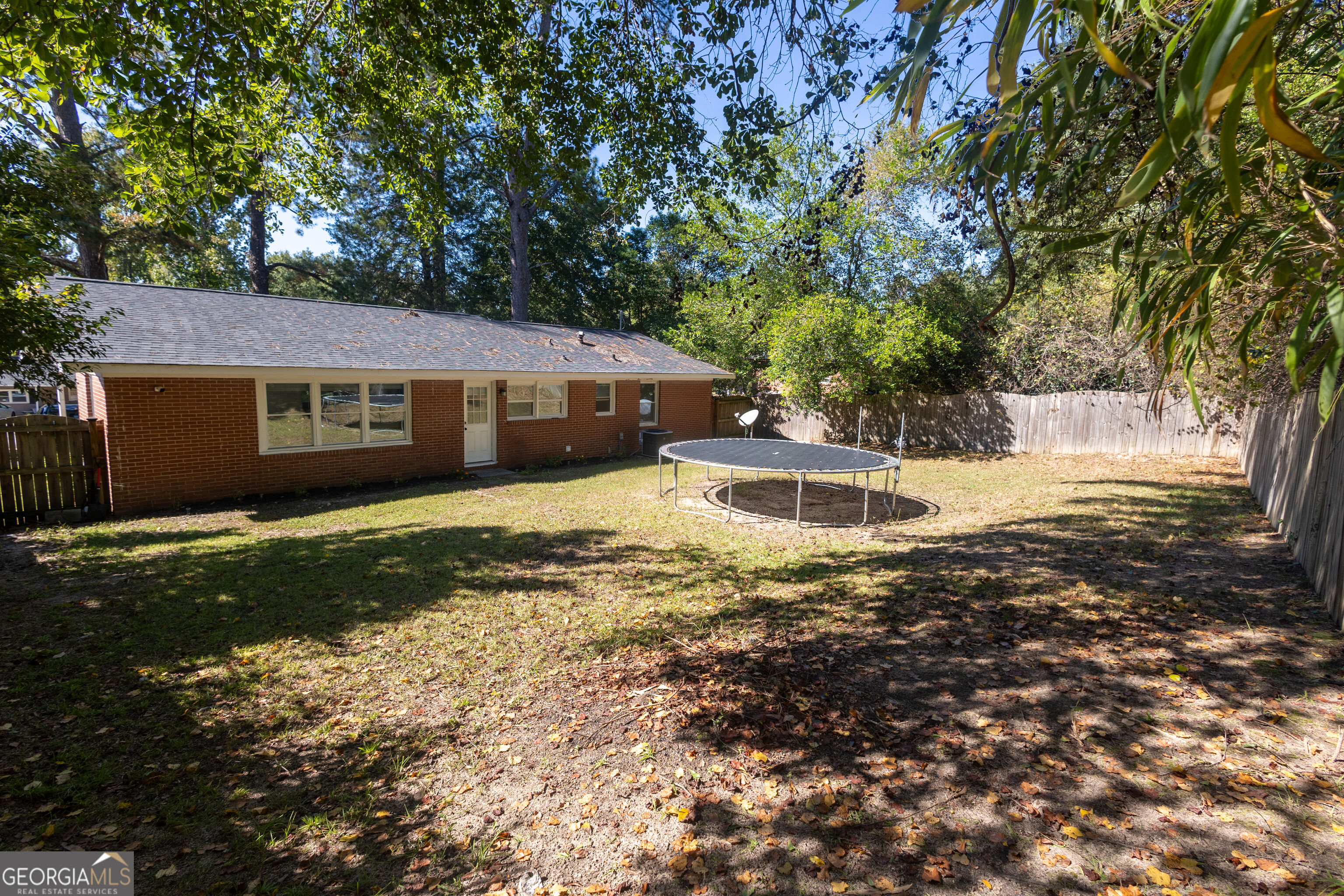 2525 Willis Court Property Photo 2