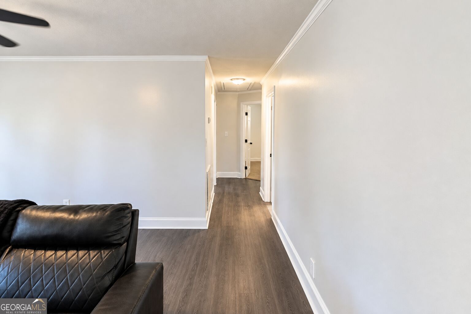 2525 Willis Court Property Photo 7