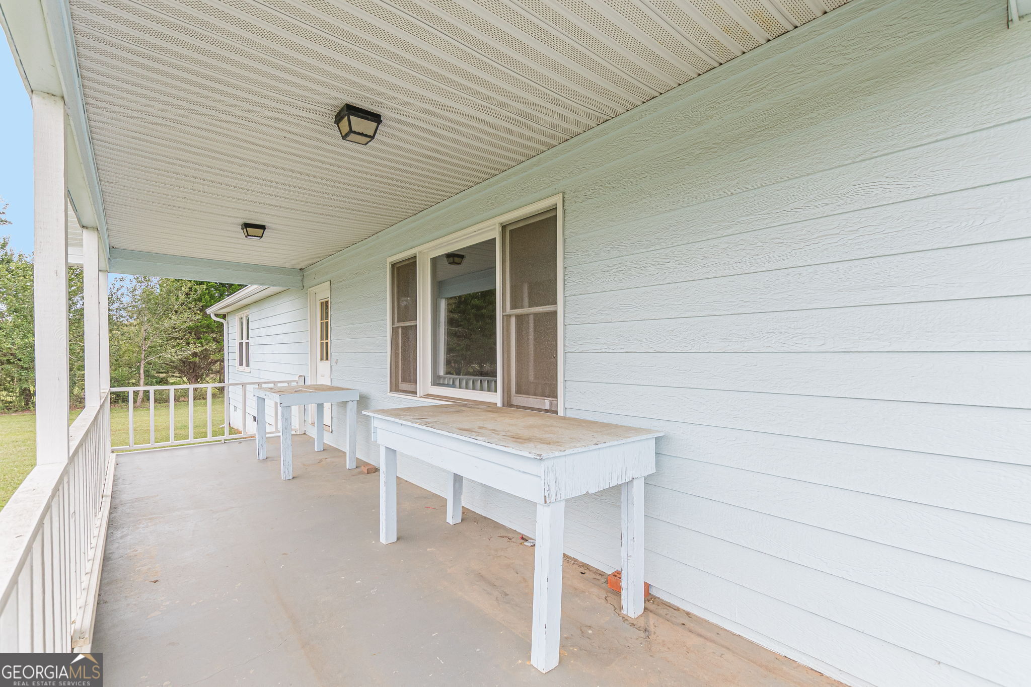 1701 Beeks Road Property Photo 5