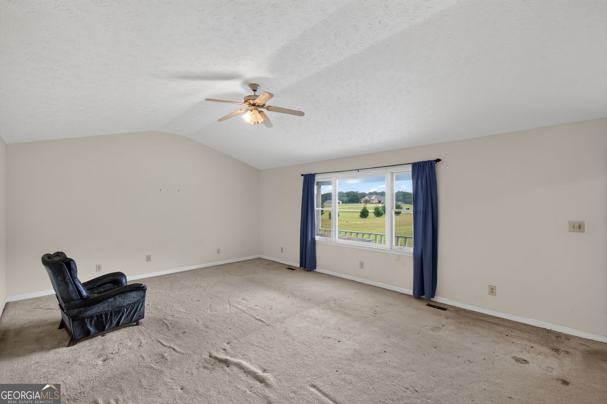 1701 Beeks Road Property Photo 11