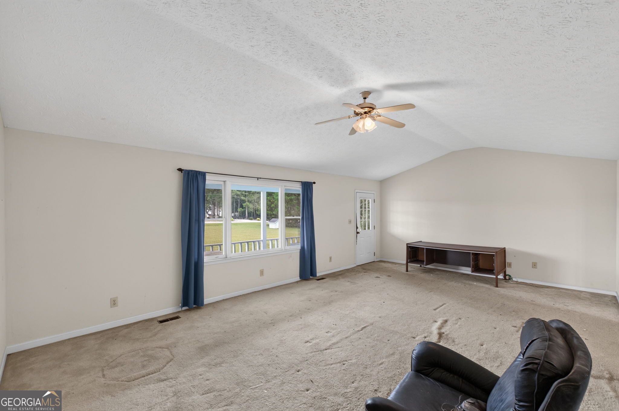 1701 Beeks Road Property Photo 12