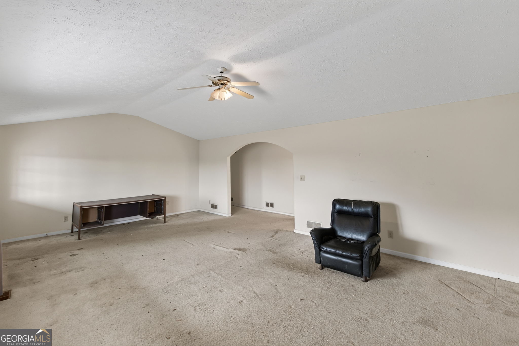 1701 Beeks Road Property Photo 13