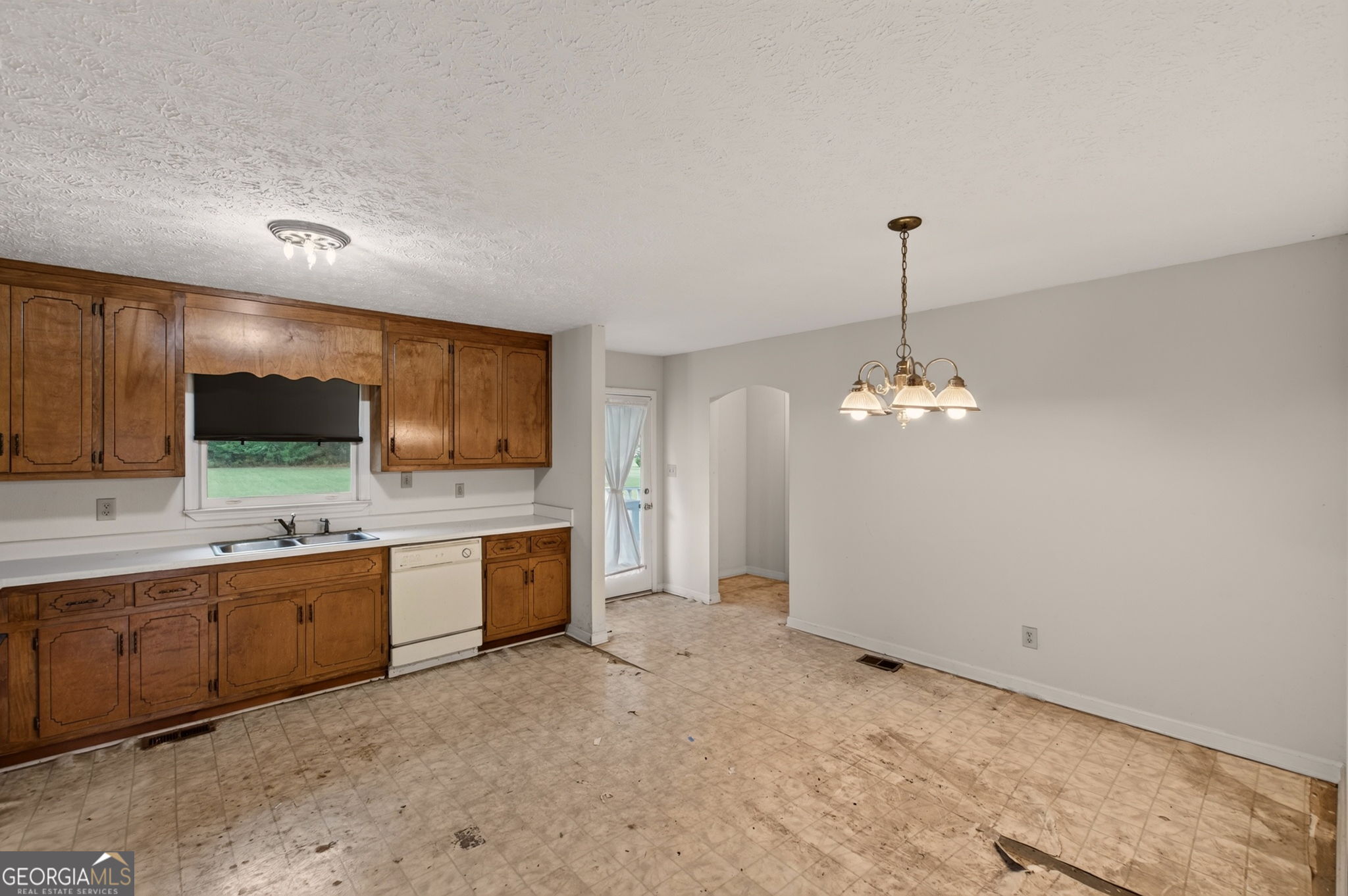1701 Beeks Road Property Photo 14
