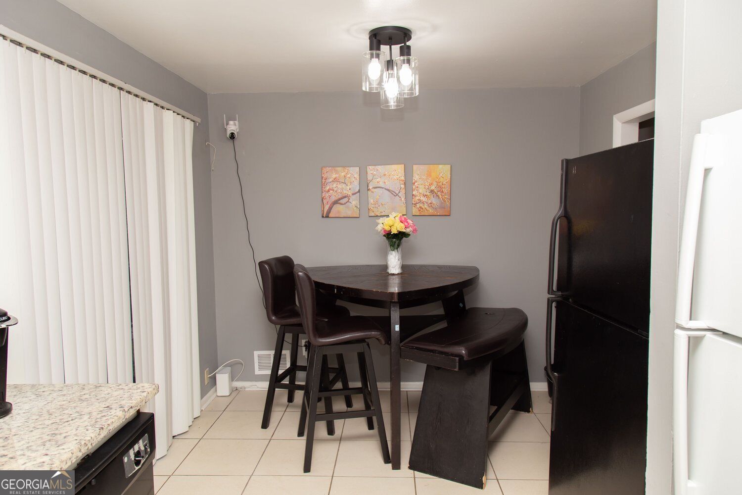 1681 Atherton Circle Property Photo 4