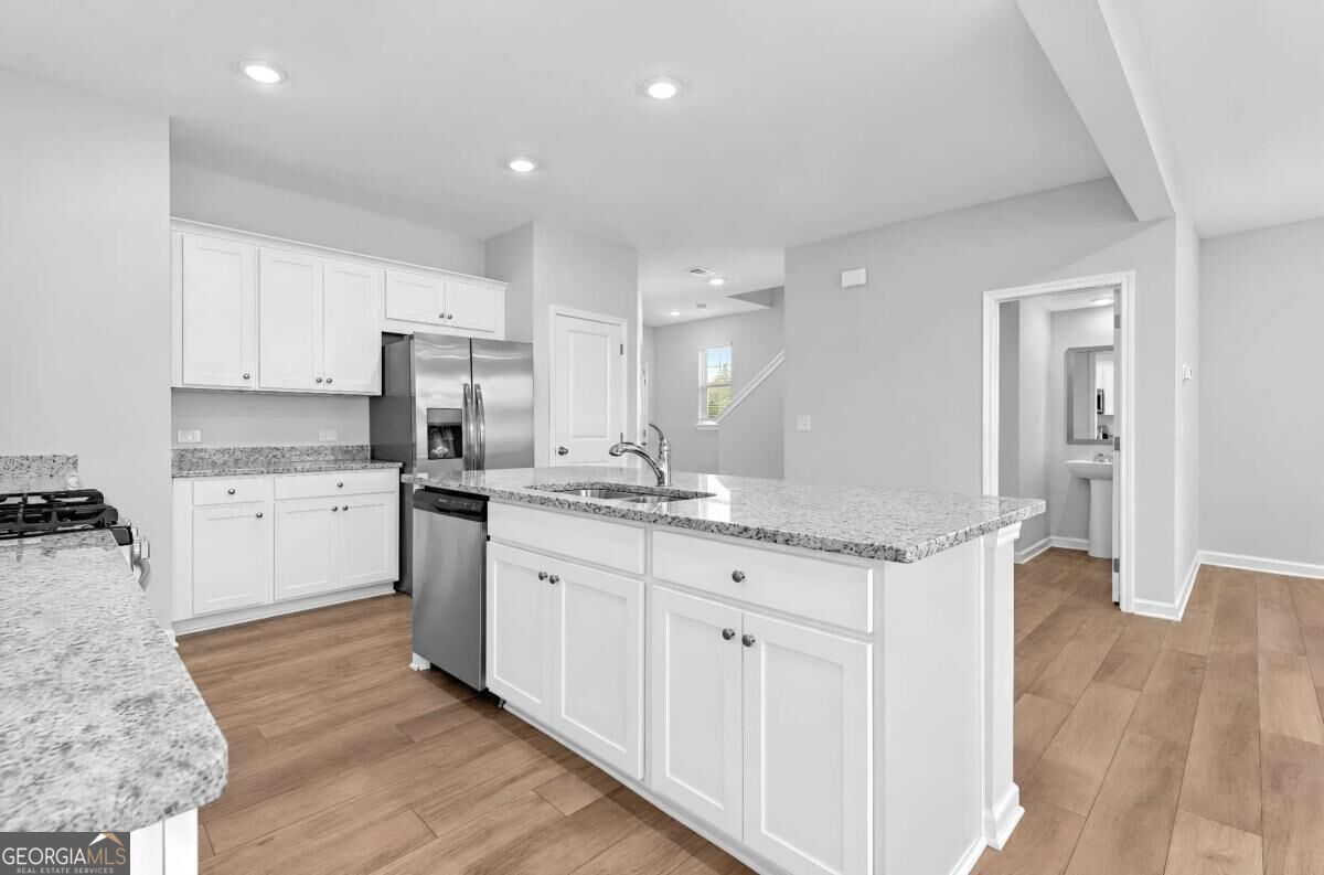 2265 Linden Pass Property Photo 12