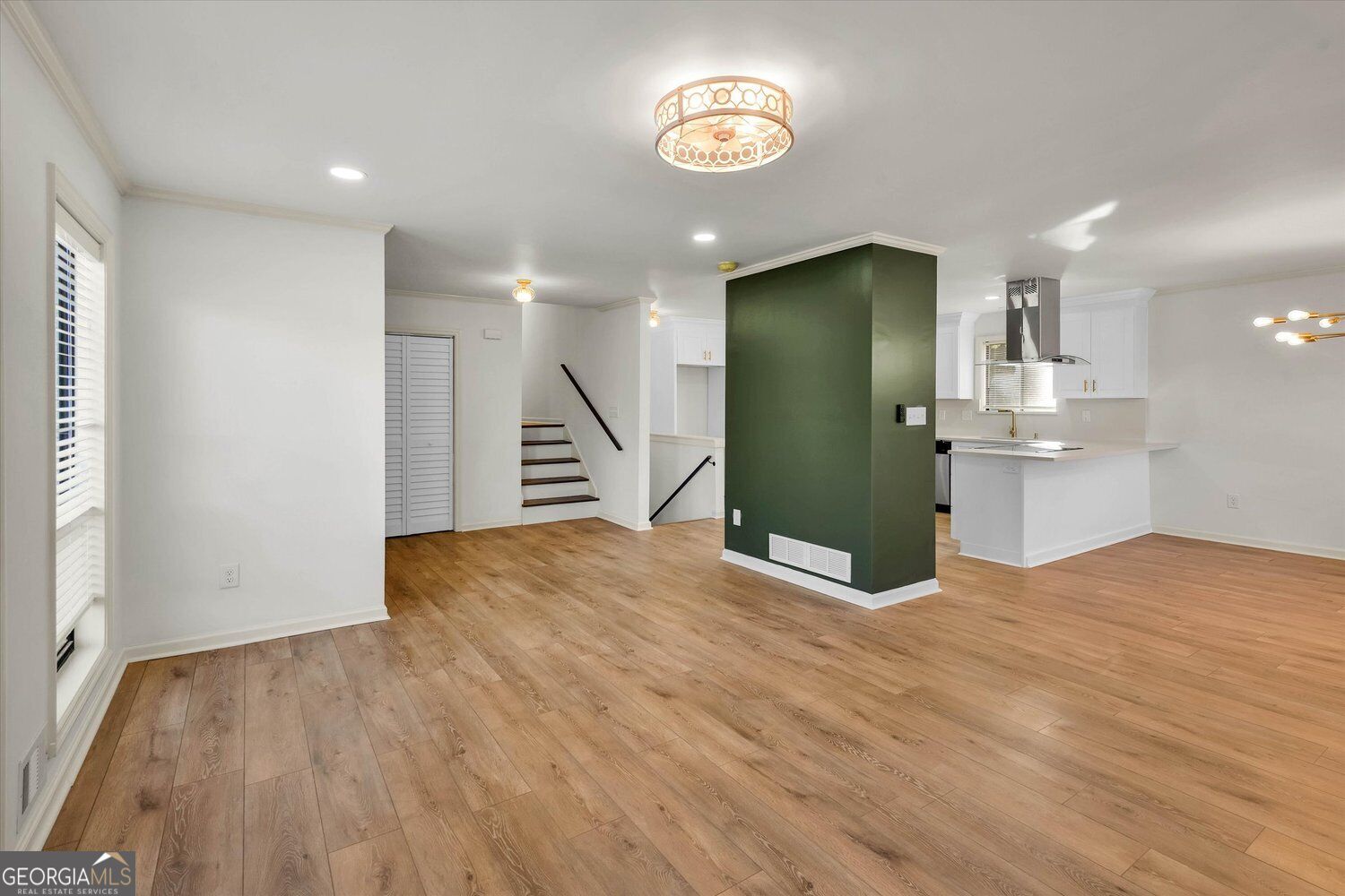 150 Thornton Drive Property Photo 16