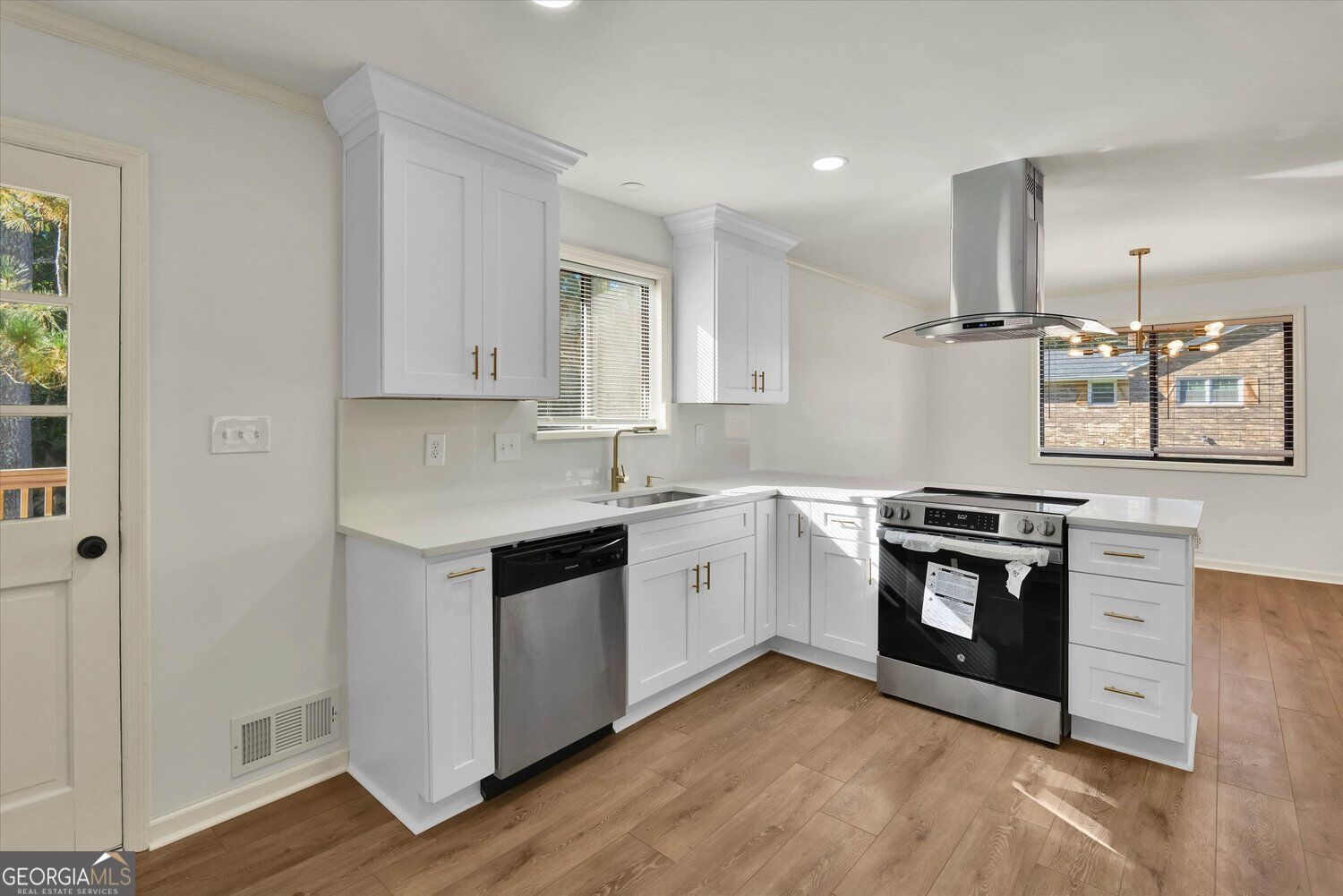 150 Thornton Drive Property Photo 20