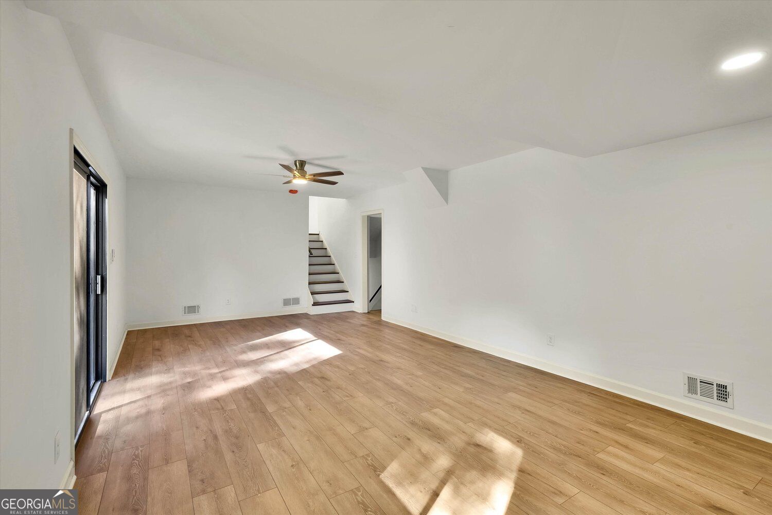 150 Thornton Drive Property Photo 24