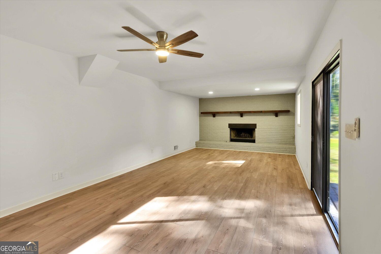 150 Thornton Drive Property Photo 32