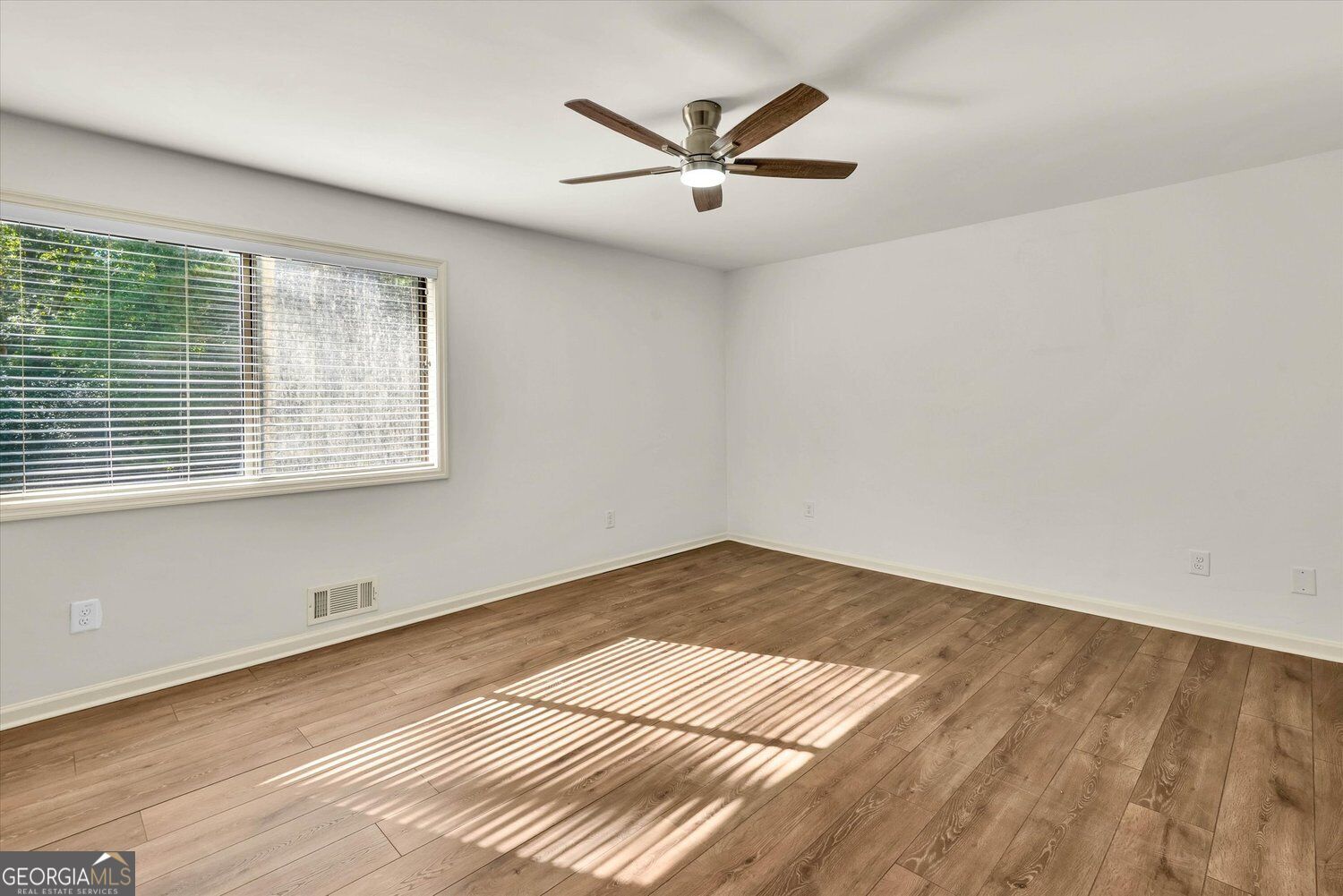 150 Thornton Drive Property Photo 33