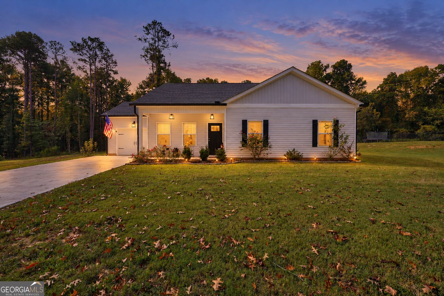 662 Grove Street Property Photo 1