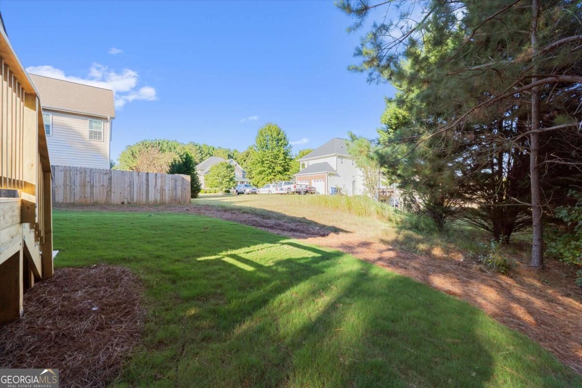 4380 Huntcliff Trace Property Photo 24