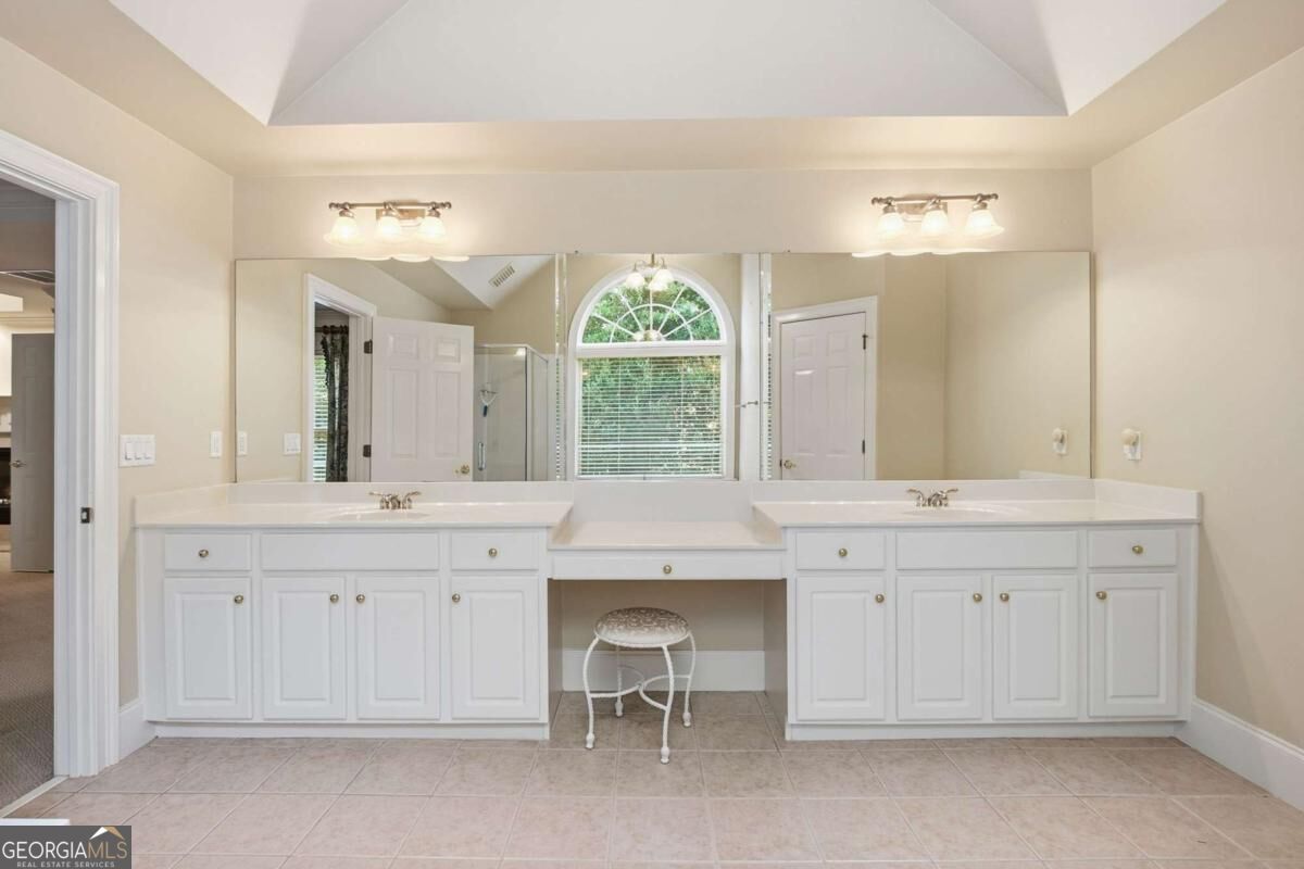 1241 Village Terrace Court Property Photo 25