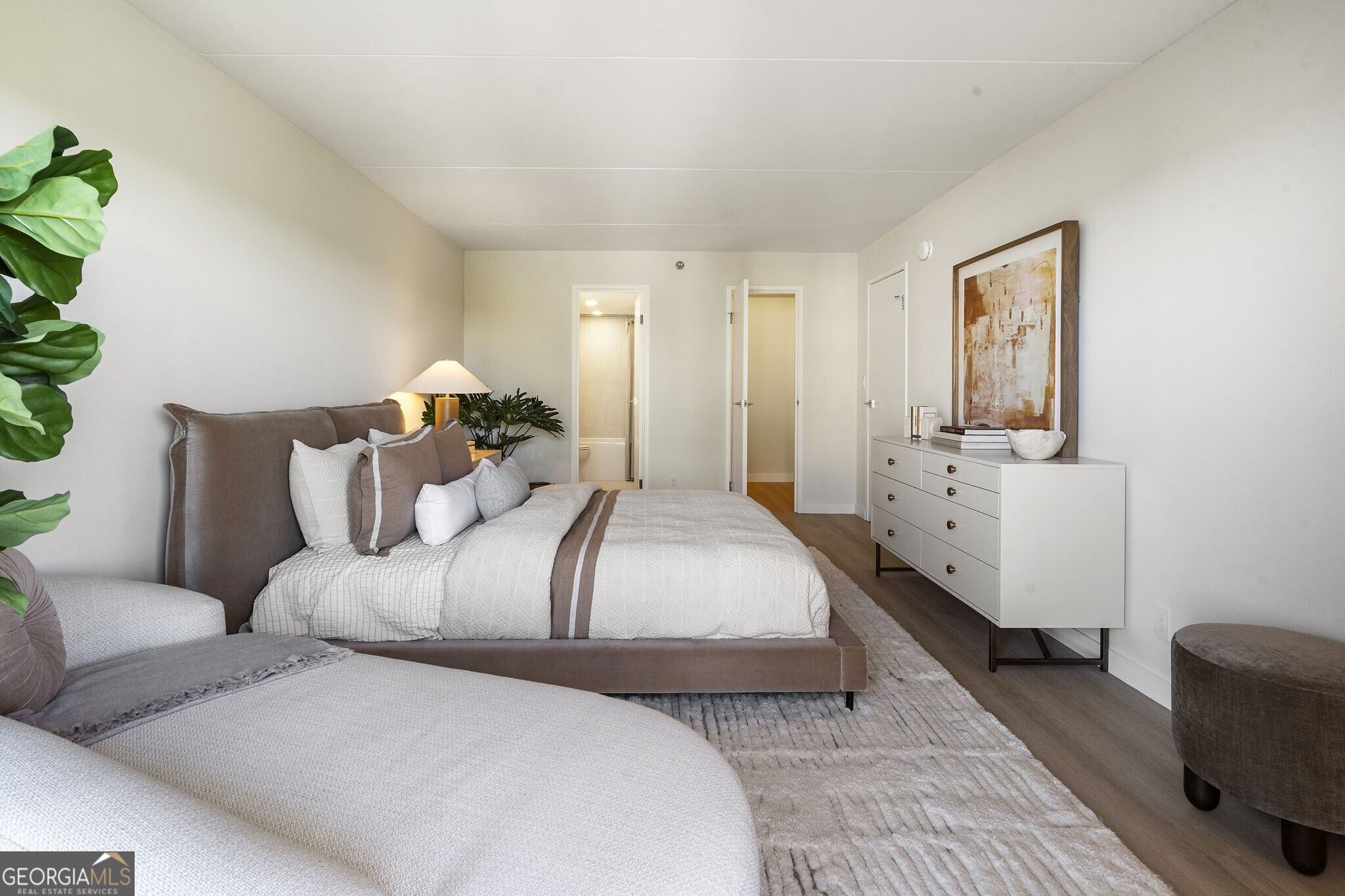 2460 Peachtree Road Ne # 309 Property Photo 23