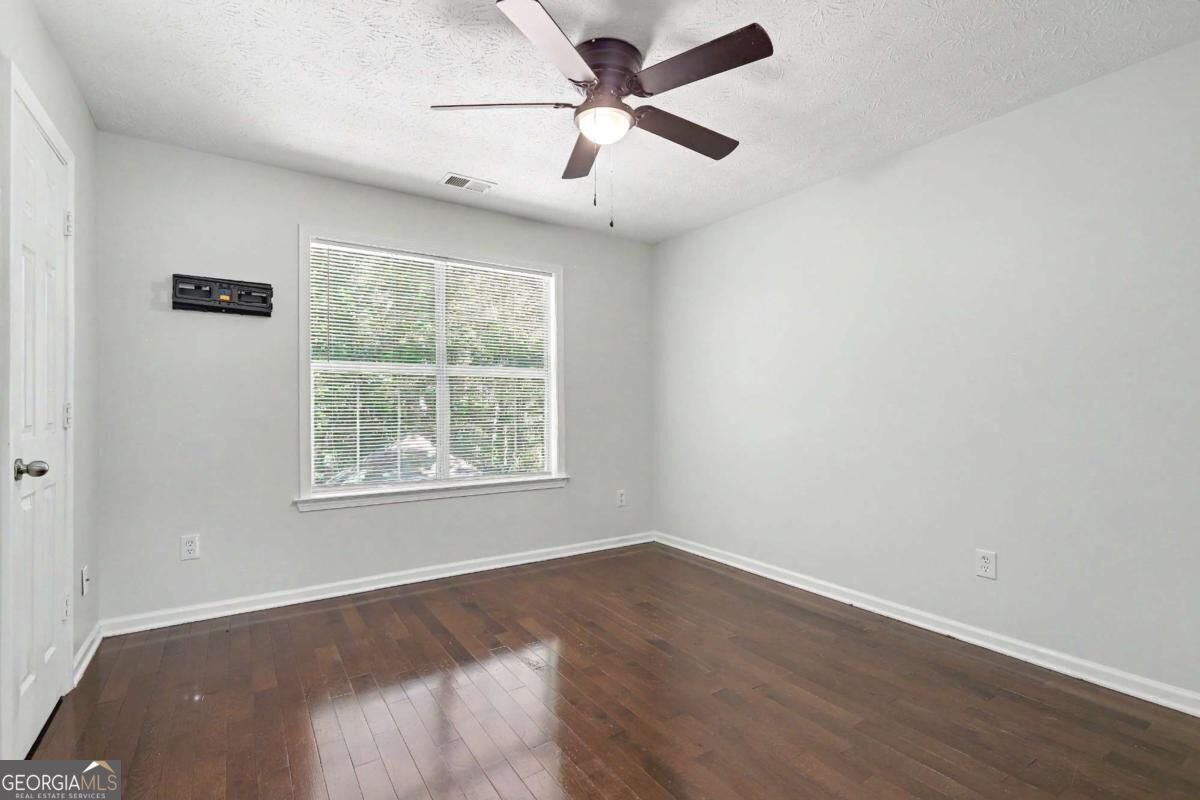 20 Wilkes Court Property Photo 25