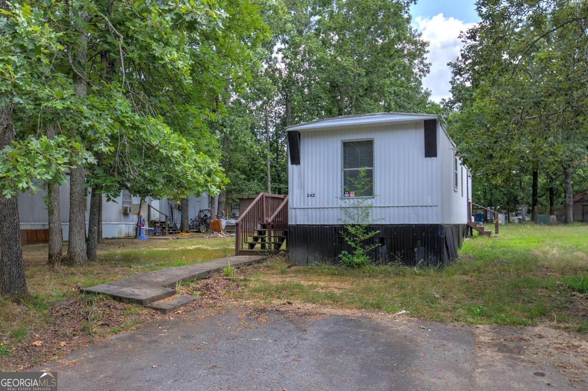 242 W Big Indian Trail Property Photo 1